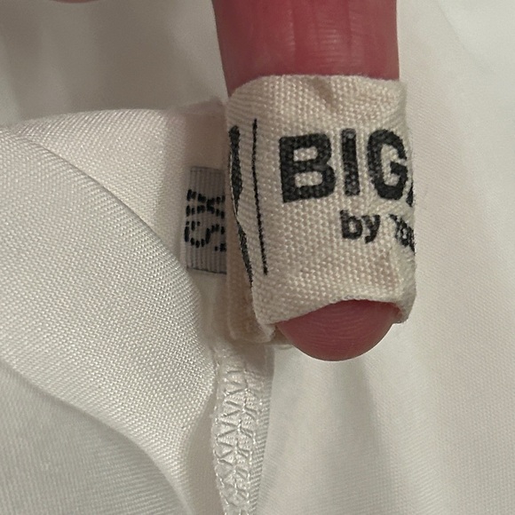 Elegant White Tiered Ruffle Skirt, size XS - Picture 3 of 4